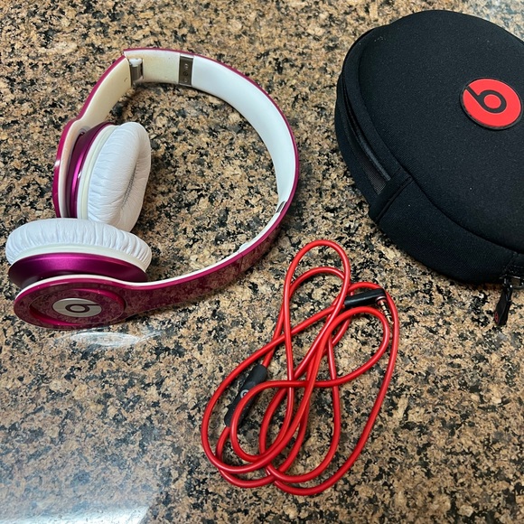 Wired Beats by Dre headphones - Picture 3 of 4